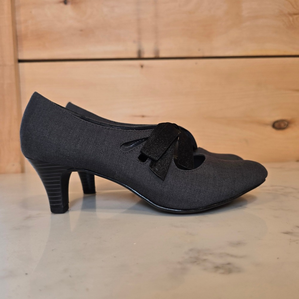 Ann Marino Heel Womens 8.5 Gray Bow Shoes